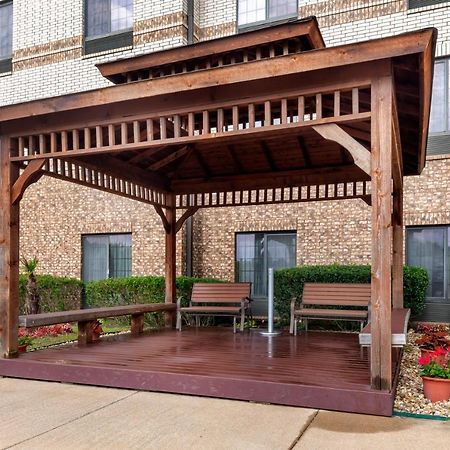 Comfort Suites Marshall Luaran gambar