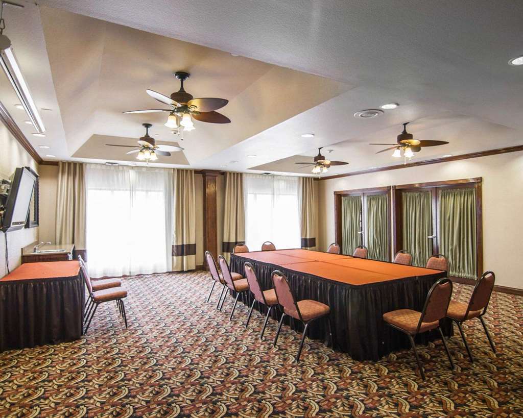 Comfort Suites Marshall Kemudahan gambar